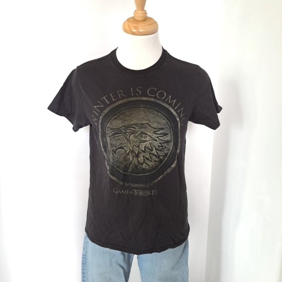 Game of Thrones | Black women's graphic short sleeve t shirt "winter is coming - Picture 1 of 9